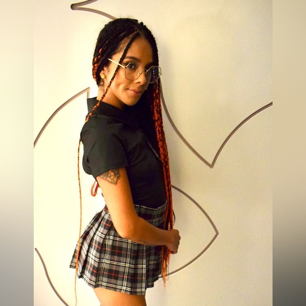 Adult School Girl Costume   - Picture 6 of 7